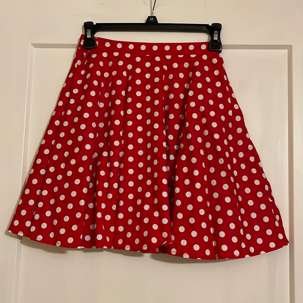 Polka dot skirt. Never worn.